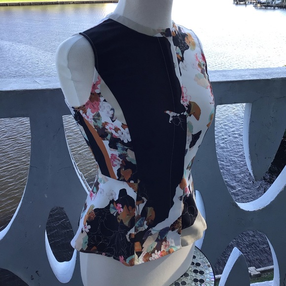 3.1 Phillip Lim Sleeveless Floral Peplum Zip and Hook Front Closure Blouse - Picture 7 of 13